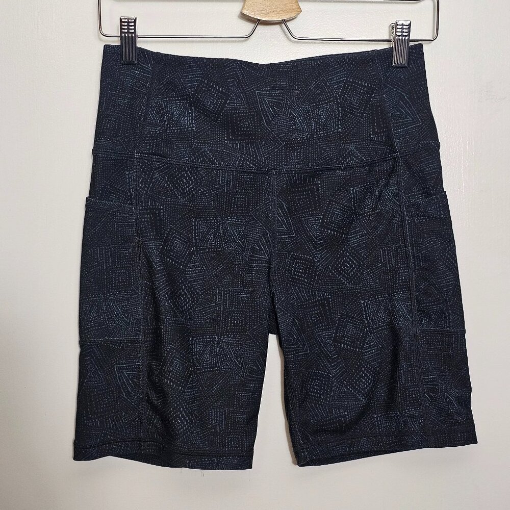 (NEW) Everyday Yoga - High Rise Bike Shorts (Size Large)